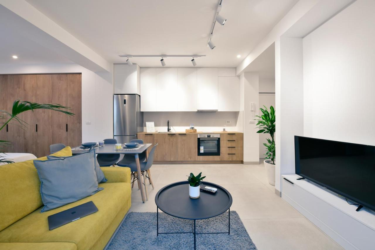 Collective Urban Villa In Τίρανα Εξωτερικό φωτογραφία