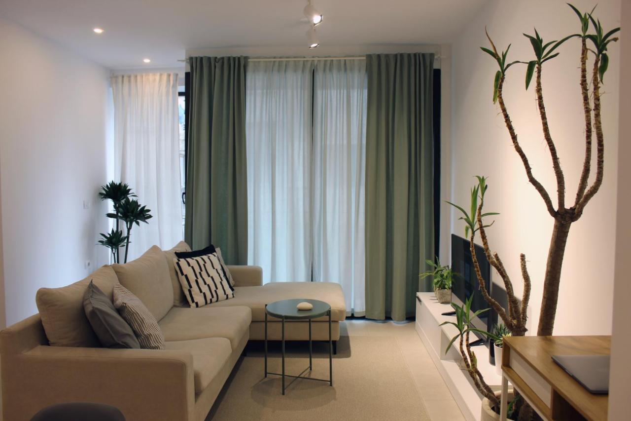 Collective Urban Villa In Τίρανα Εξωτερικό φωτογραφία